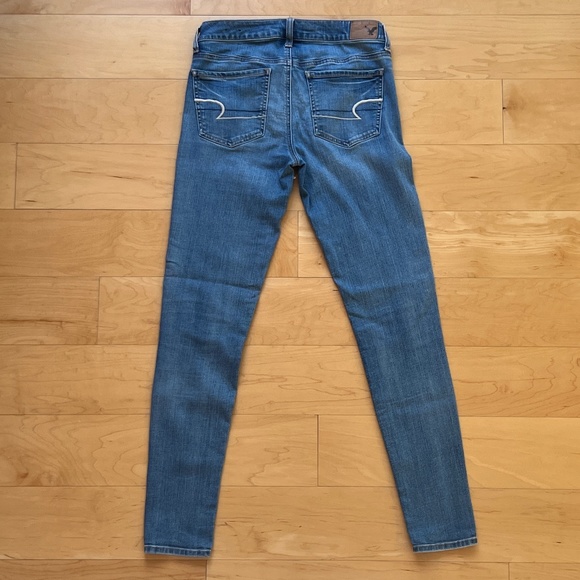 ~American Eagle ~ Jeans ~ Jegging ~ Super Stretch ~ 4 Long - Picture 4 of 9